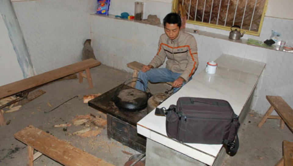 Pour la survie des pandas… et des montagnards du Sichuan diaporama,4541-New-heating-room-Luan-Touping.jpeg