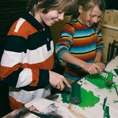Workforce development by the book trades 8487,raw,8IP1076-les-enfants-des-livres-1.jpg